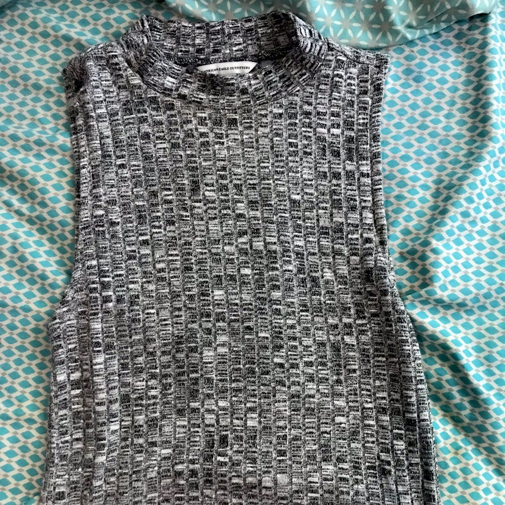 American Eagle top